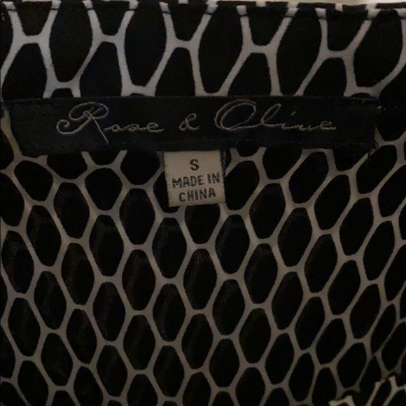 Patterned blouse❥ - Picture 3 of 3